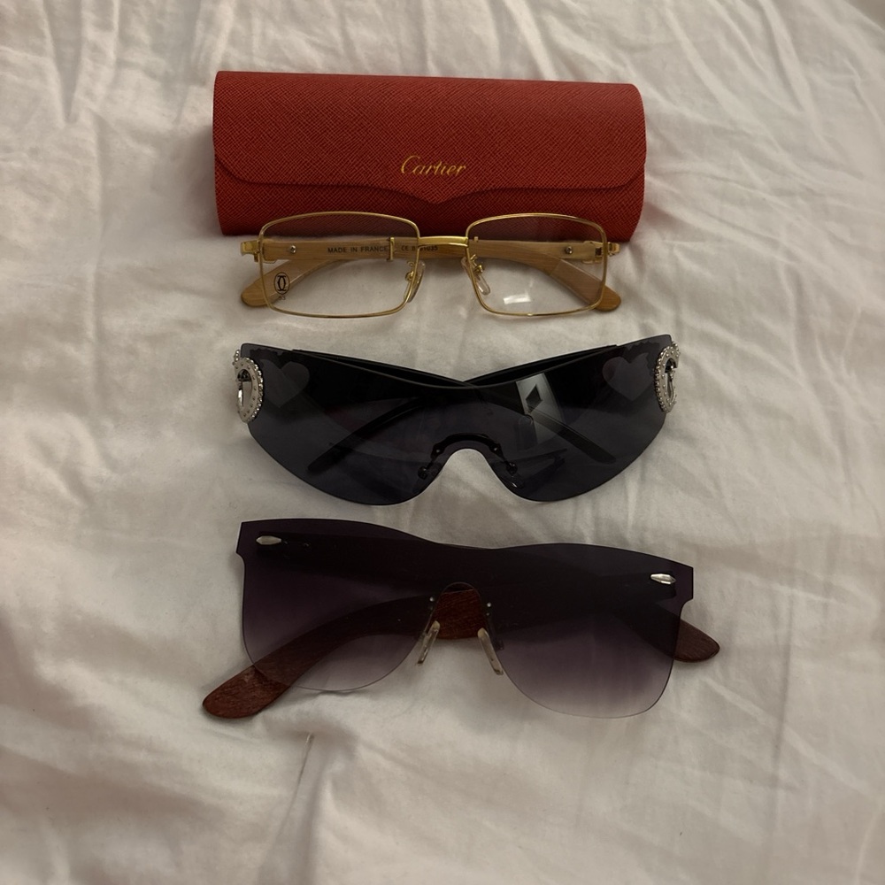Glasses bundle (READ BIO)